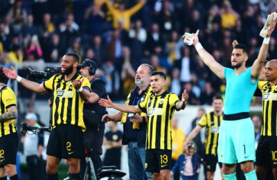 «Δένει» τον Πινέδα