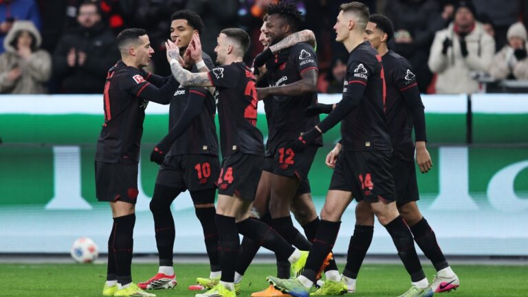 Bundesliga: «Παίζεται» η Ευρώπη